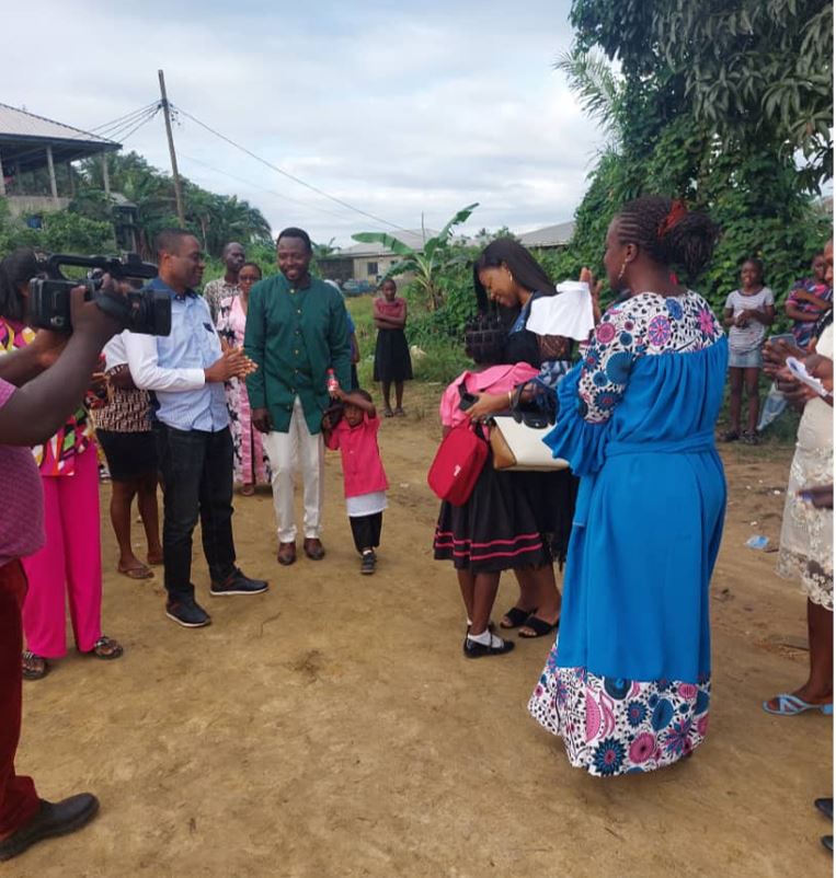 Association et Fondation Grâce Divine